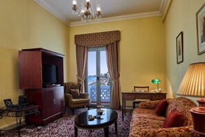 Minibar, in-room safe, blackout drapes, rollaway beds