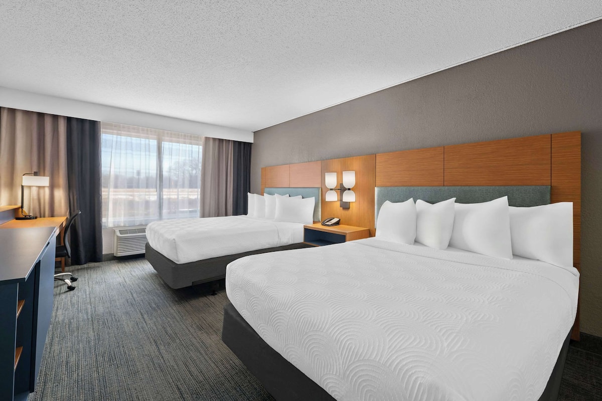 Room, 2 Queen Beds, Non Smoking | In-room safe, individually decorated, individually furnished, desk