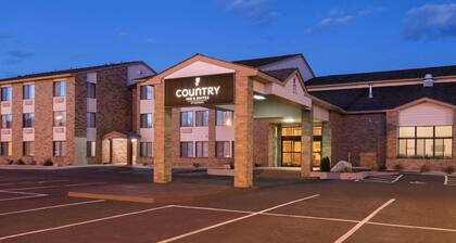 Country Inn & Suites by Radisson, Coon Rapids, MN