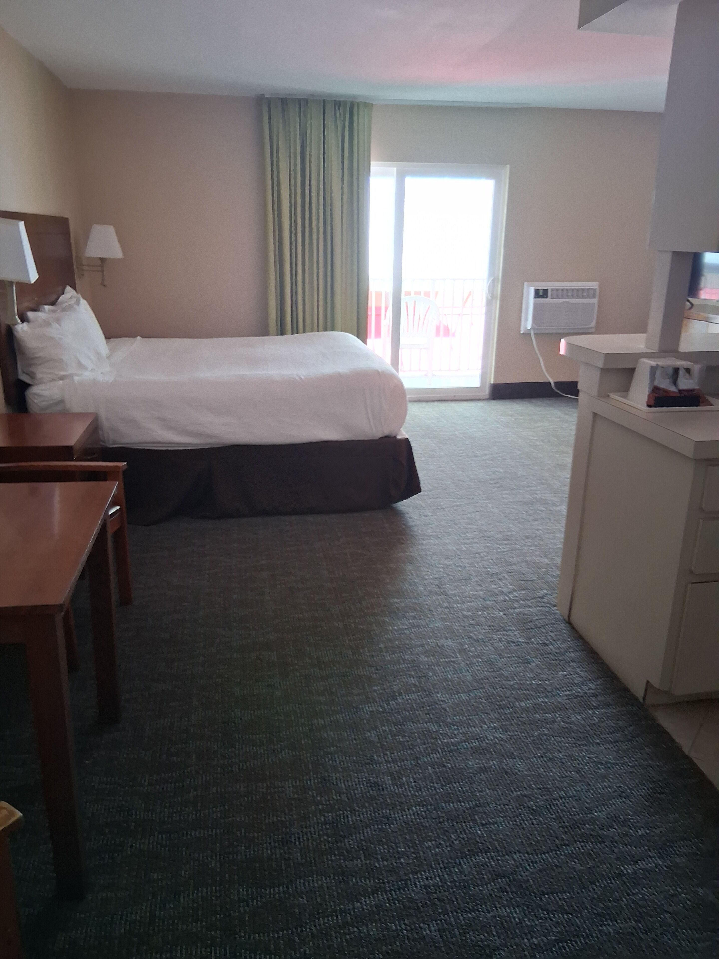 Photo - Gulfview Hotel - On the Beach