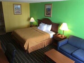 Premium bedding, iron/ironing board, free rollaway beds, free WiFi - Econo Lodge Douglas (Douglas)