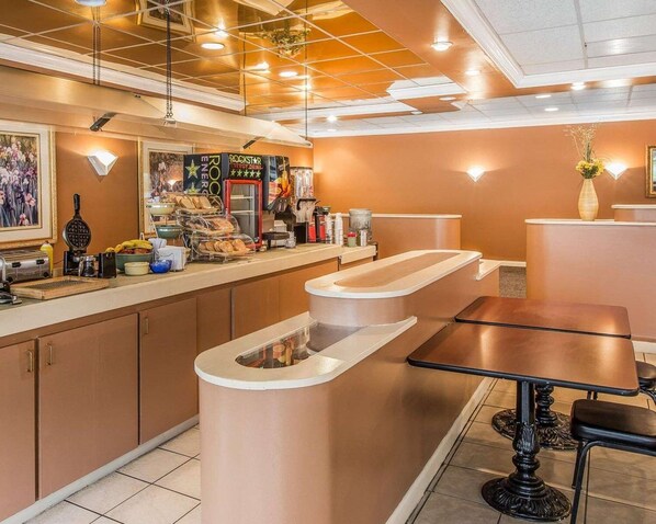 Dining - Econo Lodge Douglas (Douglas)