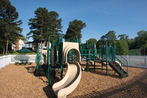Aire de jeu extérieure pour enfants