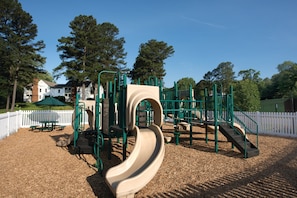 Außen-Kinderspielplatz