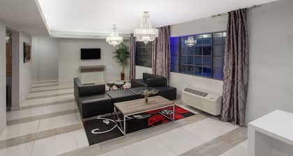 Ramada by Wyndham Culver City