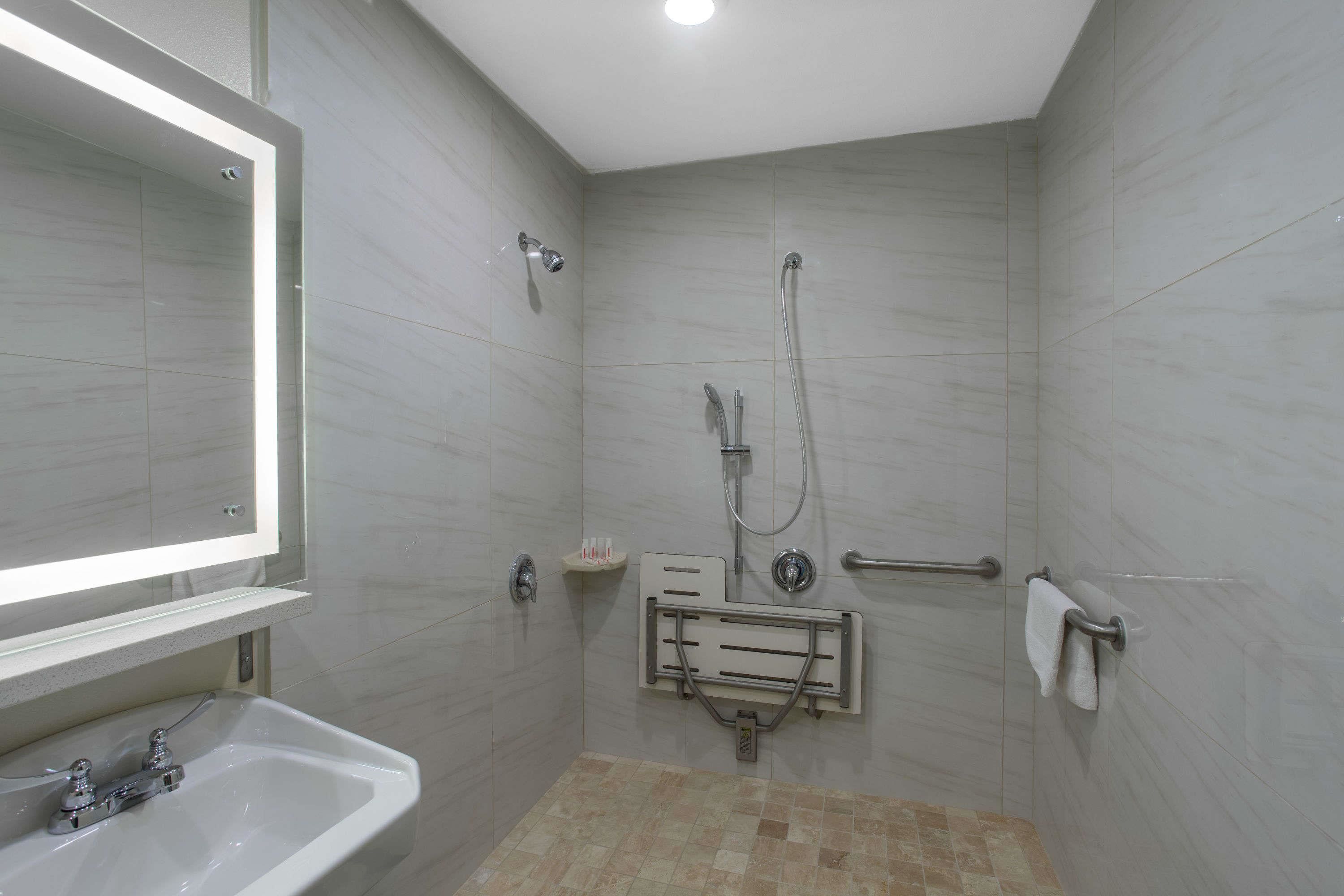 Photo - Ramada by Wyndham Culver City