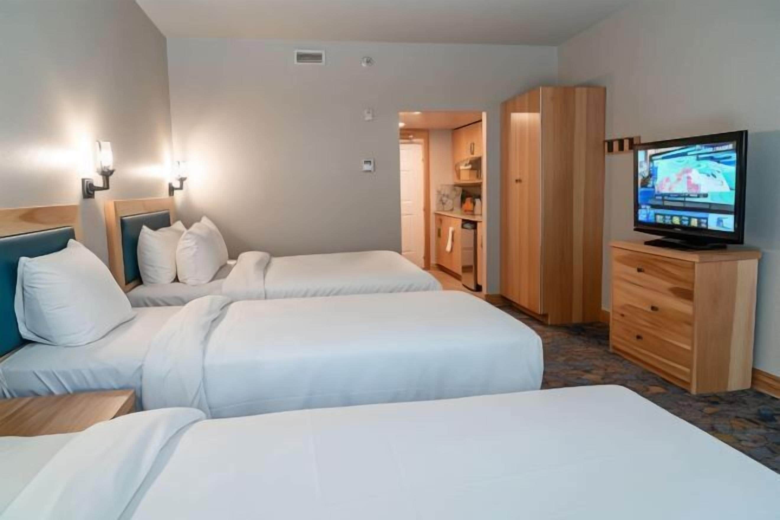 Ropa de cama hipoalergénica y cortinas opacas