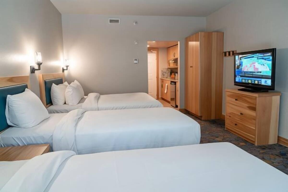 Ropa de cama hipoalergénica y cortinas blackout