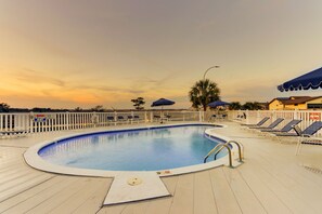 Outdoor pool, pool umbrellas, pool loungers