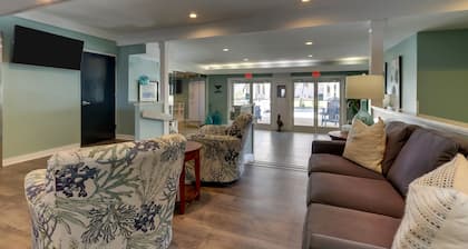 Palm Suites