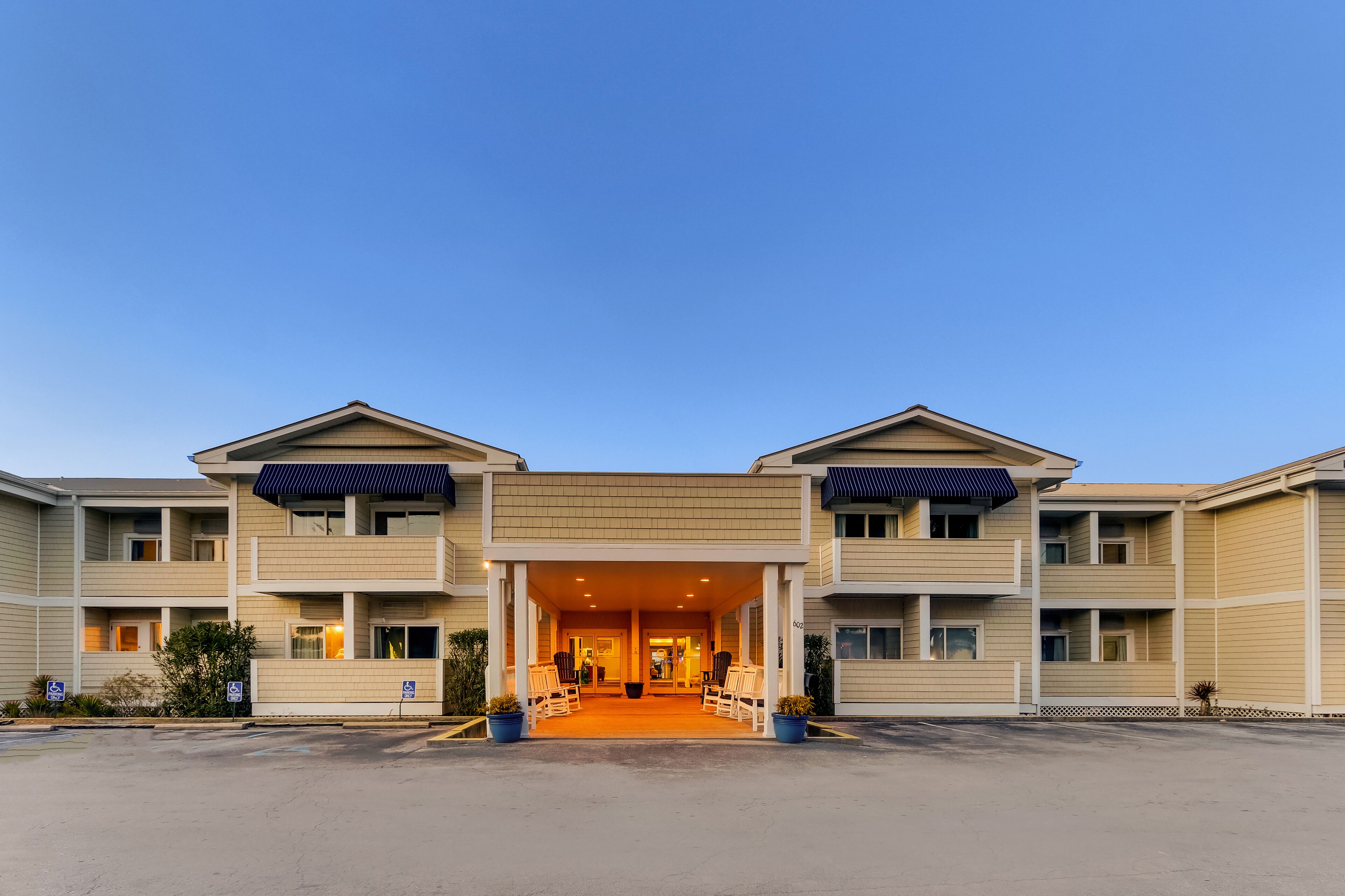 Fachada de la propiedad