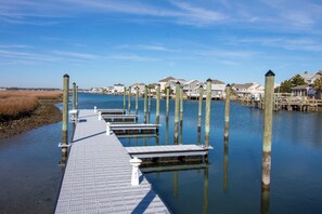 Dock