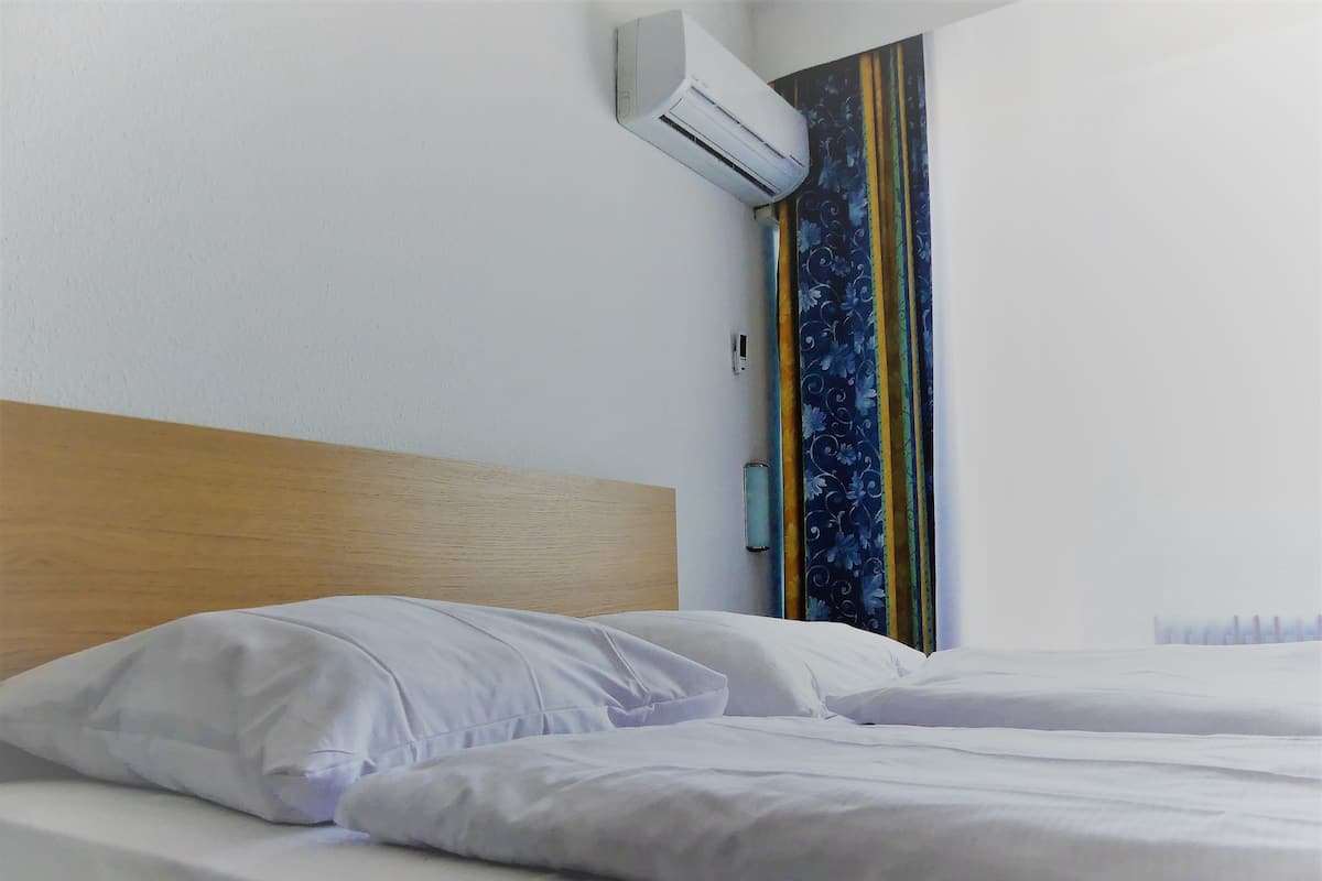 Suite, 2 chambres, terrasse (cathedral view)
