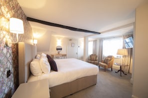 Grand Double Room, 1 Double Bed | Hypo-allergenic bedding, in-room safe, individually decorated, desk