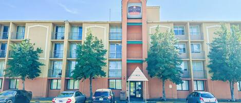 Aparcament sense assistència gratuït