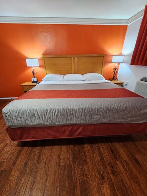 Premium bedding, individually decorated, individually furnished, desk