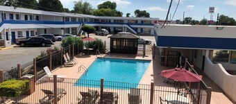 Motel 6 Canon City, CO
