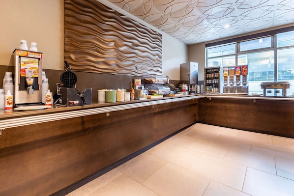 Desayuno continental incluido todos los días 