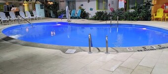 Greenfield Inn and Suites Elizabethtown, KY I65 Exit 94