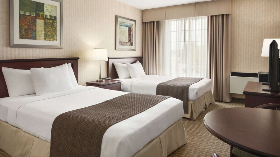 Days Inn by Wyndham Brantford