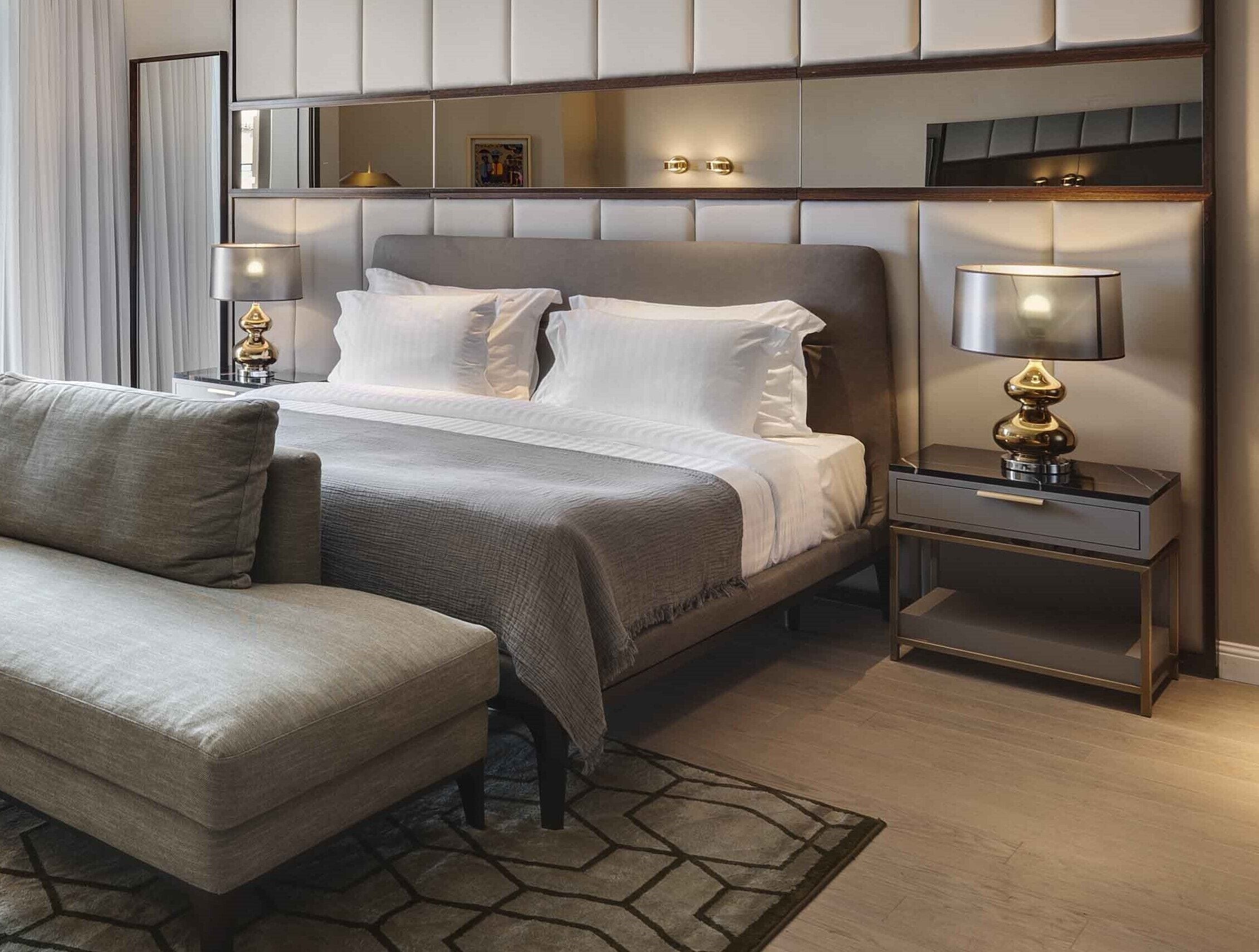 premium suite | 1 bedroom, egyptian cotton sheets, premium bedding, minibar