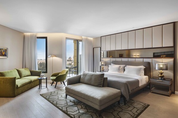 Grand Premium (Old city view) | Egyptian cotton sheets, premium bedding, minibar, in-room safe - The Inbal Jerusalem (Jerusalem)