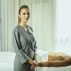 Couples treatment room(s), sauna, Turkish bath/hammam, body treatments