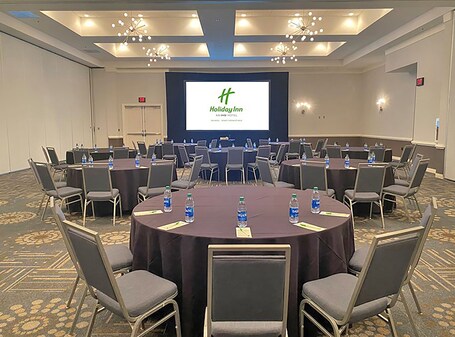 Holiday Inn Orlando Disney Springs Area, an IHG Hotel - Image 57