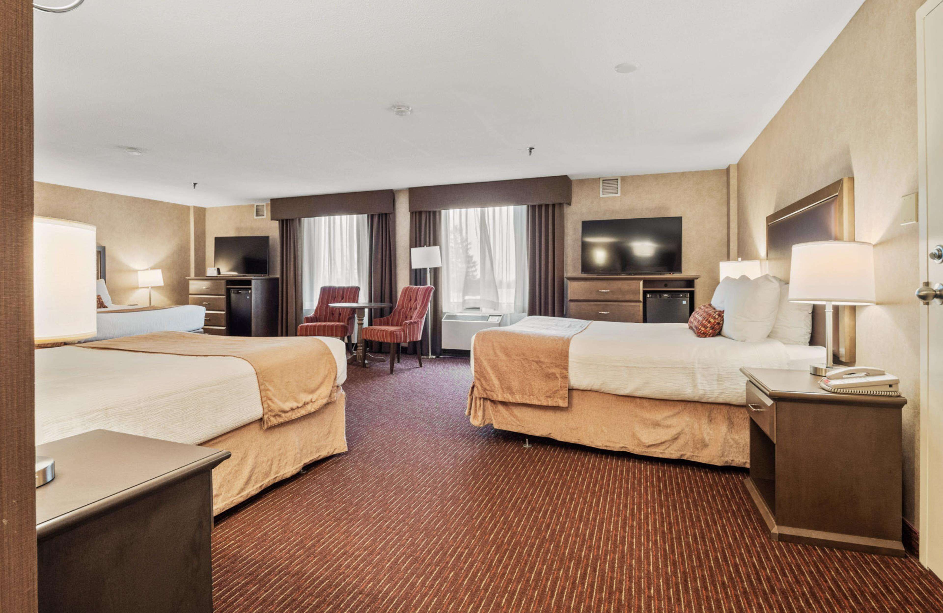 standard room, 2 queen beds, non smoking (oversized room) | 1 bedroom, blackout curtains, iron/ironing board, free cots/infant beds