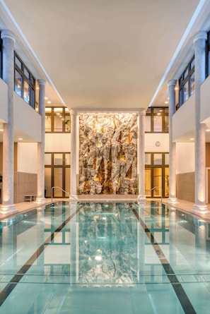 Salas para tratamentos a dois, sauna seca, sauna a vapor