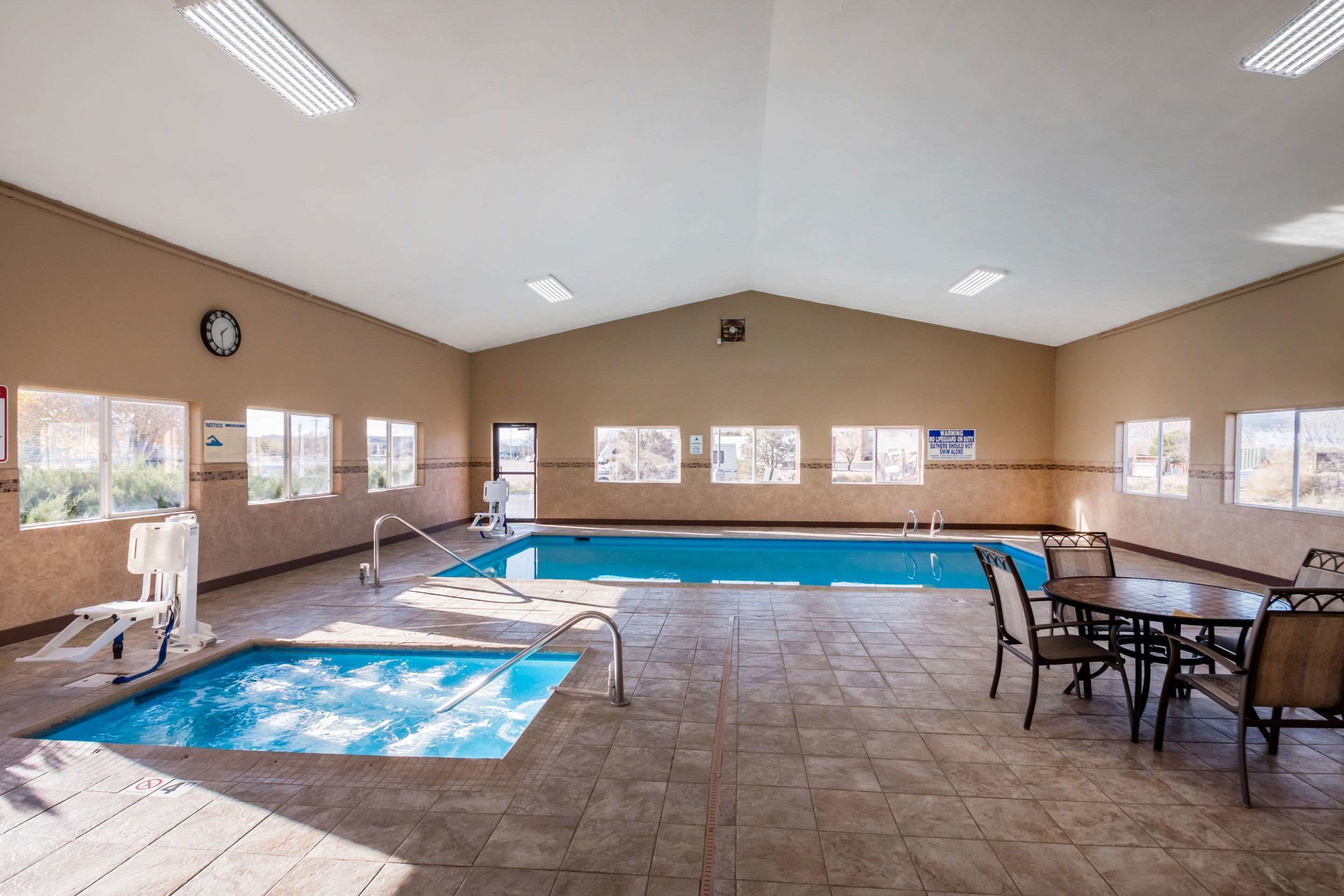 indoor pool, pool loungers