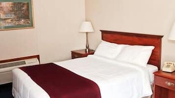Desk, iron/ironing board, free WiFi, bed sheets