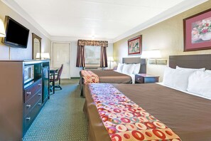 1 chambre, bureau, fer et planche à repasser, accès au Wi-Fi (inclus)
