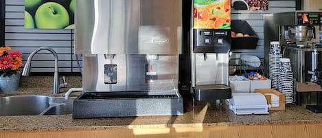 Tägliches inbegriffenes großes Frühstück
