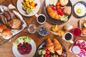 Daily buffet breakfast for a fee