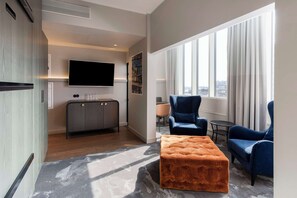 Rom – premium | Sengetøy av topp kvalitet, dundyner, memory foam-senger og minibar