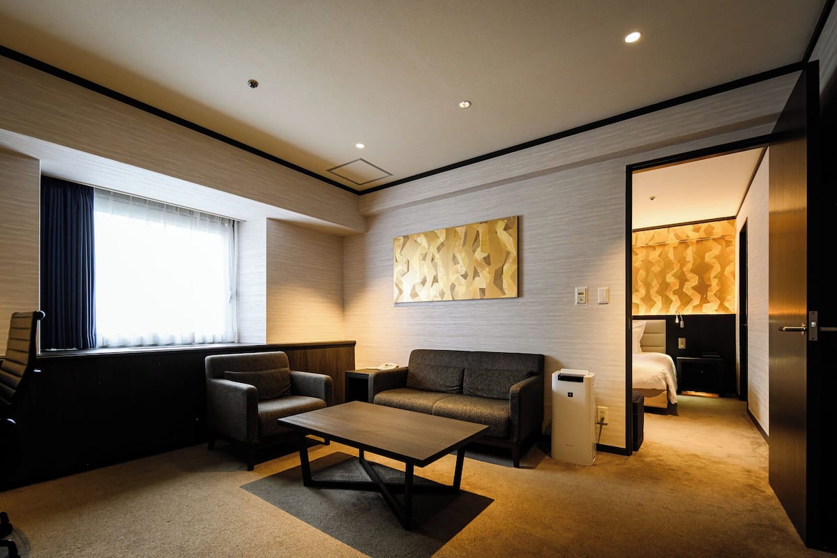 Junior Suite, 1 Queen Bed