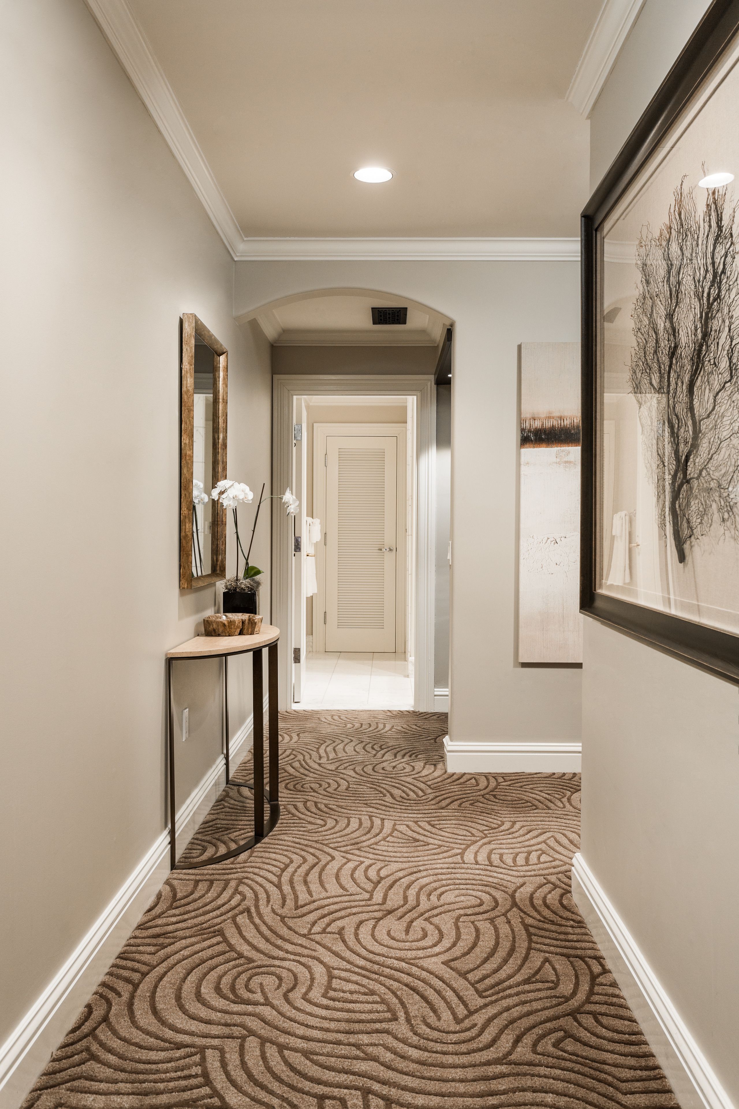 luxury studio, 1 king bed | 1 bedroom, premium bedding, in-room safe, individually decorated