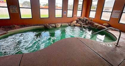 Best Western Turquoise Inn & Suites