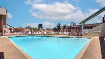 Seasonal outdoor pool