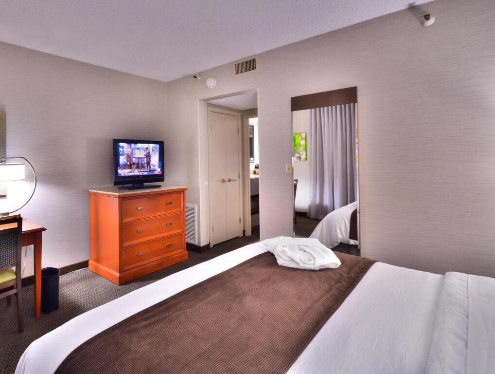 Premium bedding, pillow-top beds, in-room safe, cots/infant beds