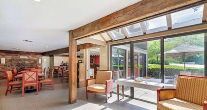 Best Western Inn & Suites Rutland-Killington