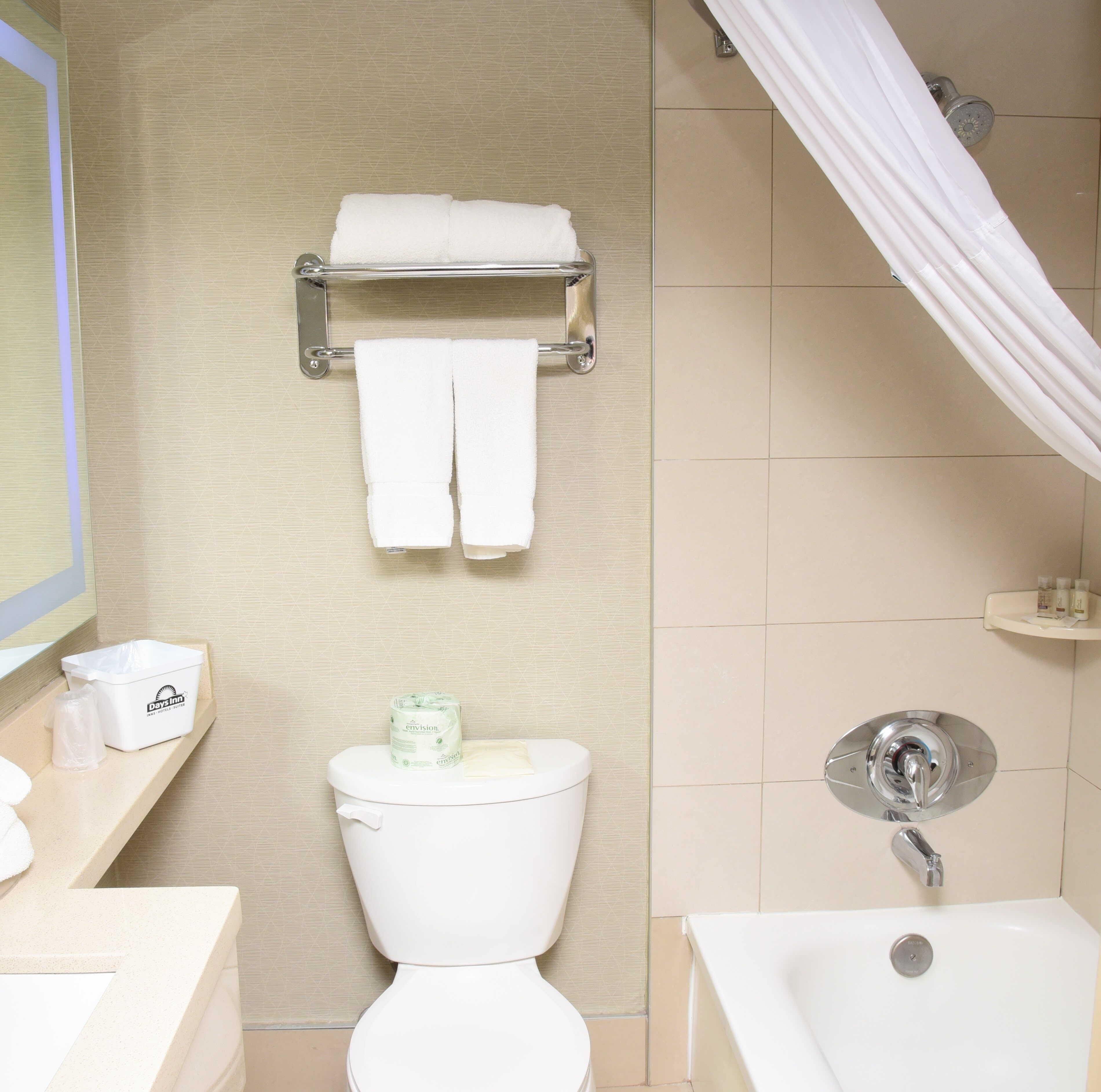 Photo - Days Inn by Wyndham Ottawa