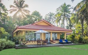 Luxury Villa, 1 King Bed, Sea View (Goan) | Premium bedding, memory foam beds, minibar, in-room safe