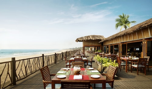 Taj Holiday Village Resort & Spa