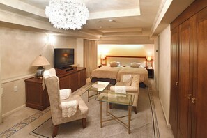 Suite | Desk, blackout curtains, iron/ironing board, free WiFi - Bandai Silver Hotel (Niigata)