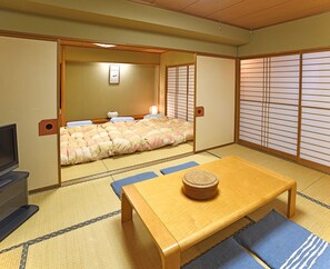 Traditional-Zimmer (Japanese Style - A) | Wohnbereich