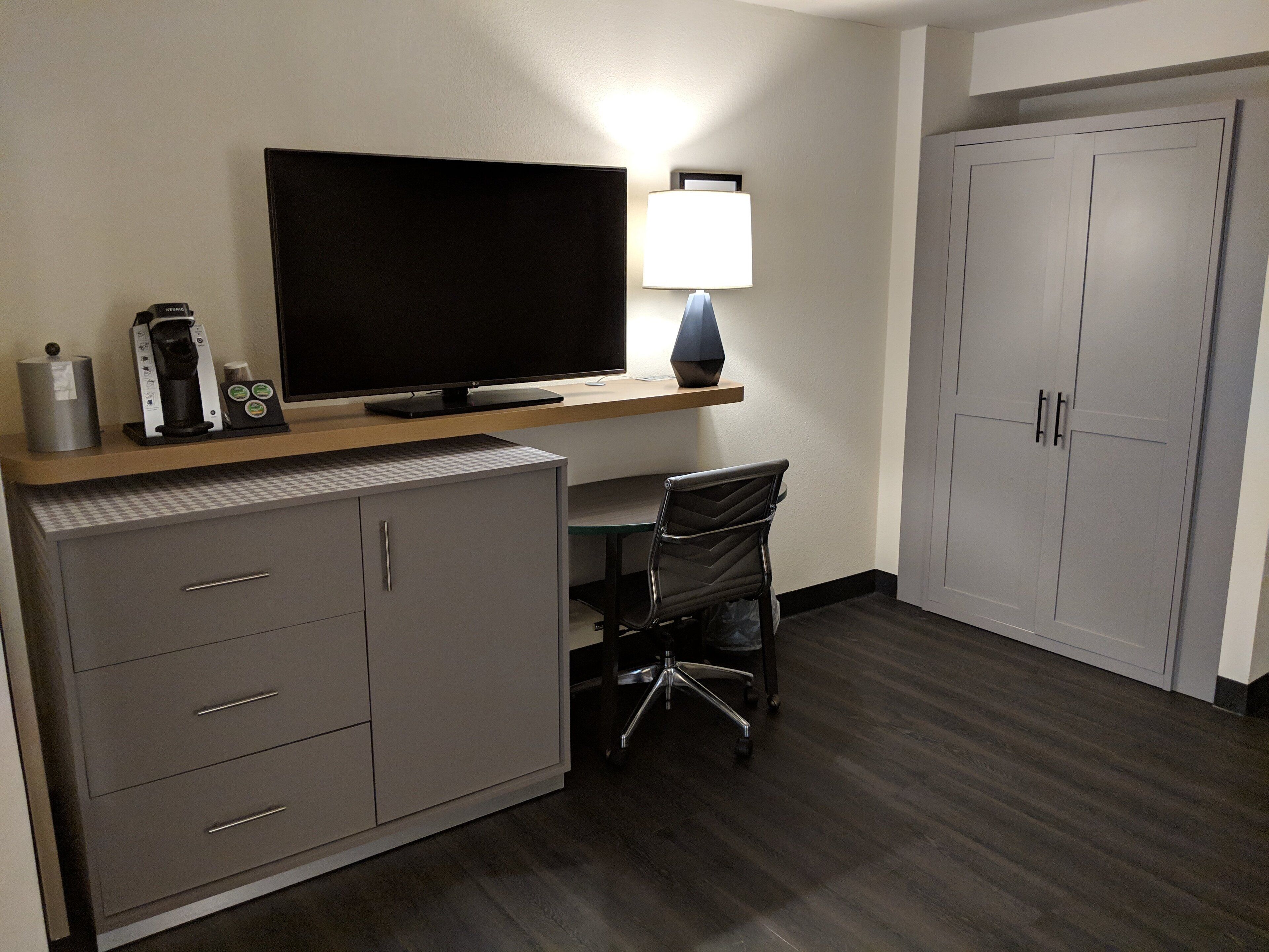 1 bedroom, desk, laptop workspace, blackout curtains