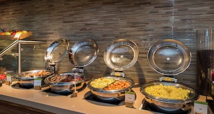 DoubleTree by Hilton LAX - El Segundo
