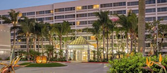 DoubleTree by Hilton LAX - El Segundo